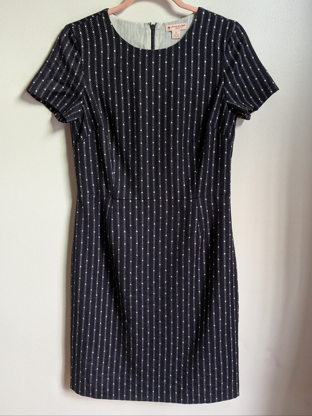 BROOKS BROTHERS Black Abstract Wool Short Sleeve Navy Stripe Sheath Dress Size 6